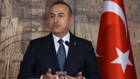 Çavuşoğlu: Soyqırımı Xocalıdakıdır, niyə bunu görməzdən gəlirsiniz?