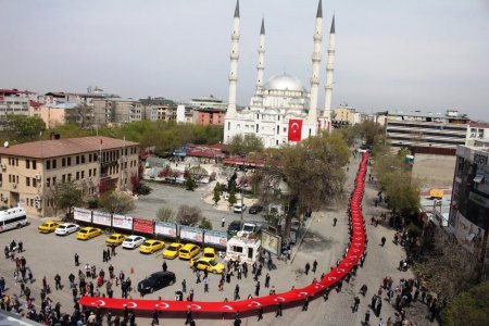 Ermənistan telekanalının İğdırı erməni şəhəri kimi təqdim etməsi Türkiyədə narazılığa səbəb olub