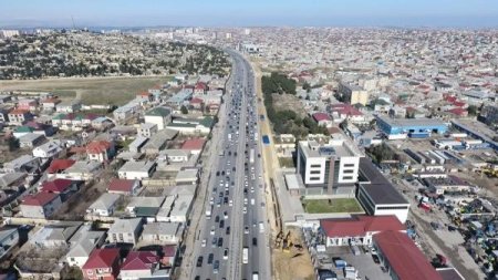 Bakıda tıxac olmayacaq - "təpələr" sökülür, “20 Yanvar”ın çıxışını 10 metr çəkilir