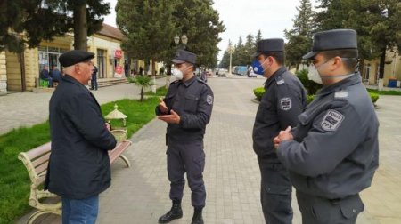 Bakıda polis karantini pozanları cərimələməyə başladı