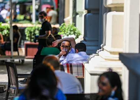 Restoranlar açıldı, hansı qaydalara əməl etməliyik?