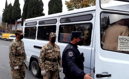 Polis Şəkidə karantin rejiminə nəzarət edir - FOTO