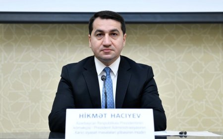 Hikmət Hacıyev: "Qubadlının məscidi donuzxanaya çevrilib"