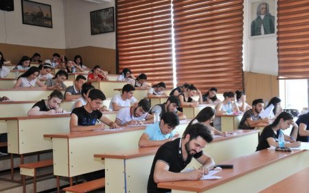 Universitetlərin açılması təxirə salına bilər - EKSKLÜZİV