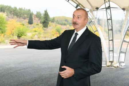 İlham Əliyev: “Buradan Naxçıvana yol açılacaq”