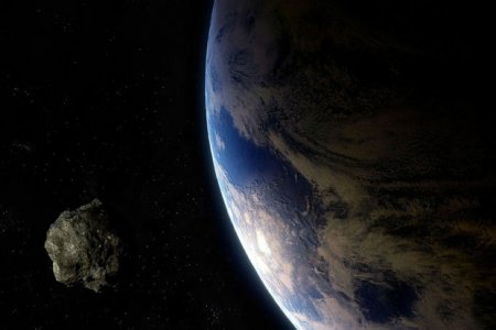 İki təhlükəli asteroid Yerə yaxınlaşır