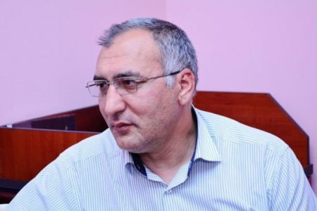 Şərif Ağayar: “Beş ildən bir lüğət tərtibi çox gecdir”