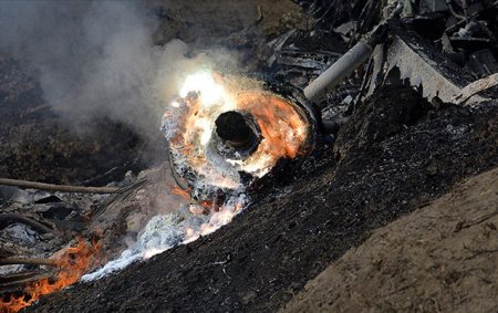 Rumıniyada qırıcı və hərbi helikopter qəzaya uğradı