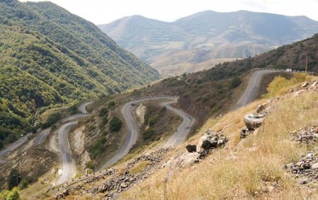 Azərbaycan “Laçın dəhlizi” ilə bağlı xarici dövlətlərə məktub göndərdi