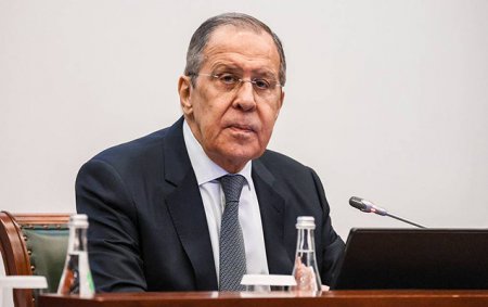 Lavrov Çində səfərdədir