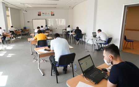 Bu gün dövlət qulluğu üzrə test imtahanı keçiriləcək