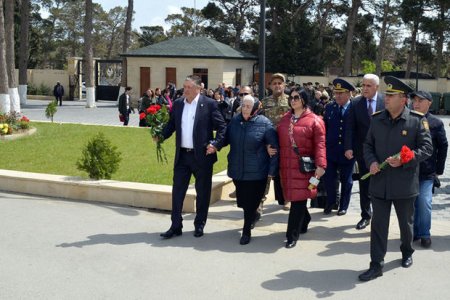 Azərbaycanın Milli Qəhrəmanı İlqar Mirzəyevin anım mərasimi keçirilib - FOTO