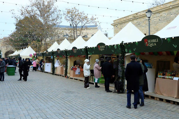 İçərişəhərdə “Sehrli qala” yarmarkası start götürüb - FOTO