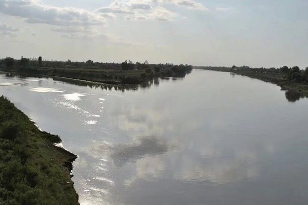 Biləsuvarda su kanalında naməlum qadın meyiti tapılıb