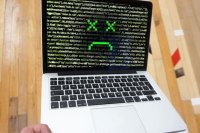 “Apple” kompüterlərində təhlükəli virus aşkarlanıb